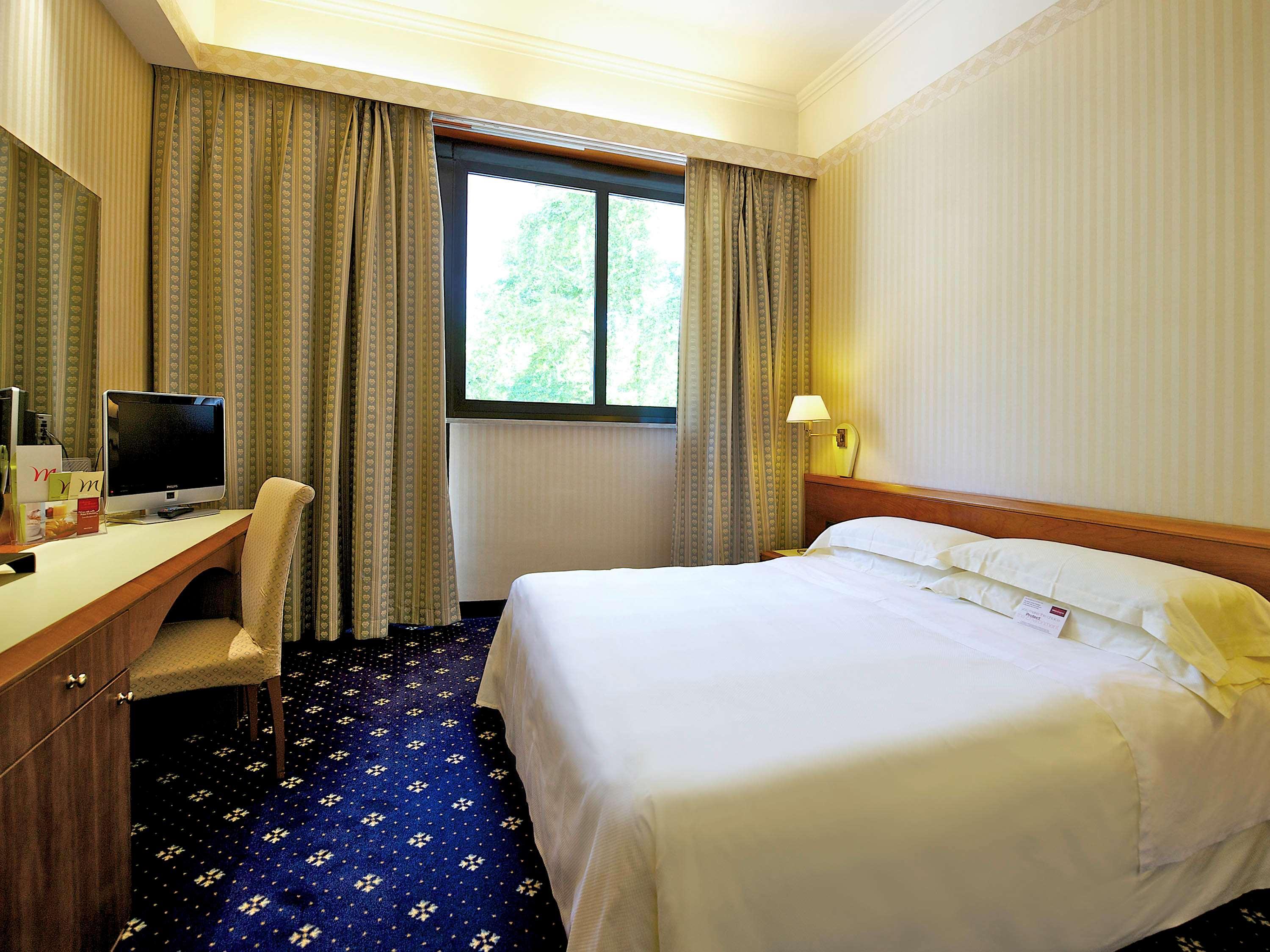 Mercure Reggio Emilia Centro Astoria Zewnętrze zdjęcie